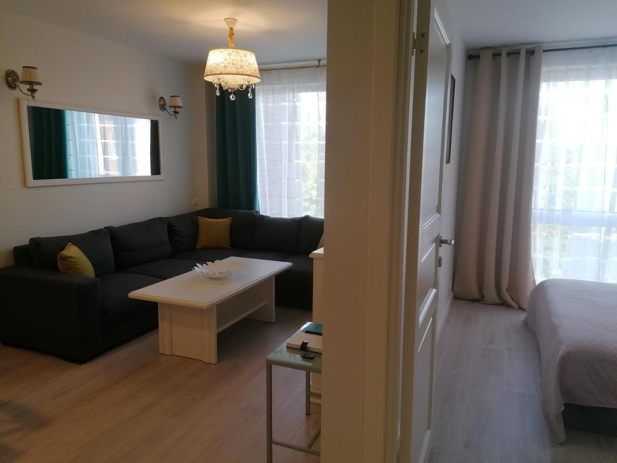 Romos Apartamentai Klaipedoje Клайпеда Экстерьер фото