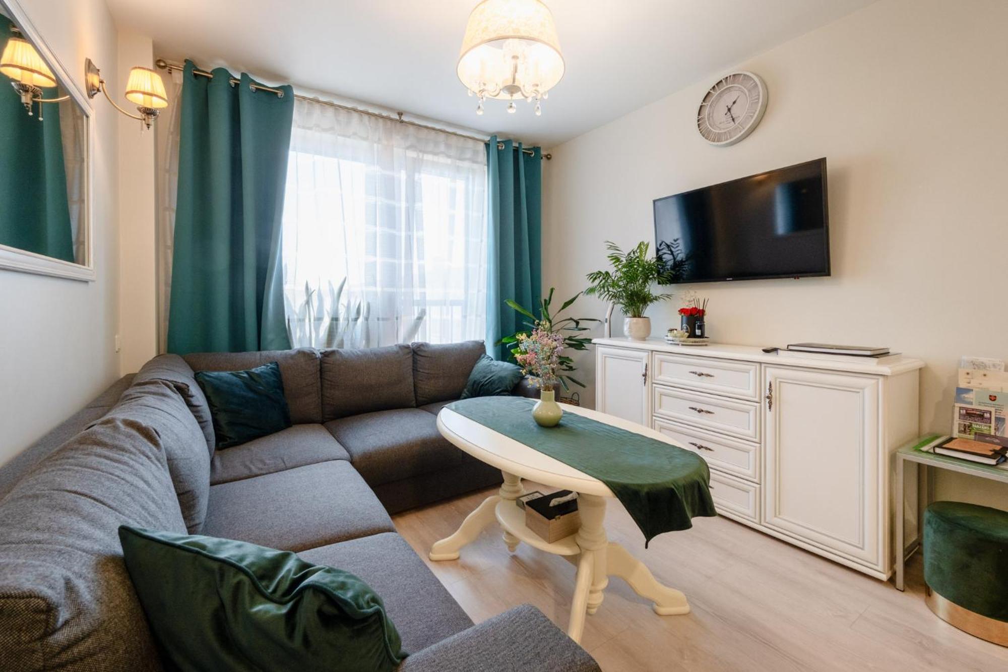 Romos Apartamentai Klaipedoje Клайпеда Экстерьер фото